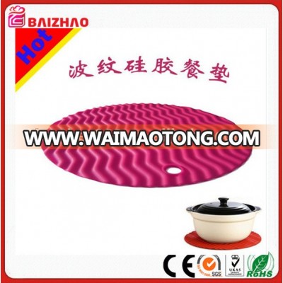 hot FDA Premium Silicone Kitchen Utensil set circular silicone pot mat